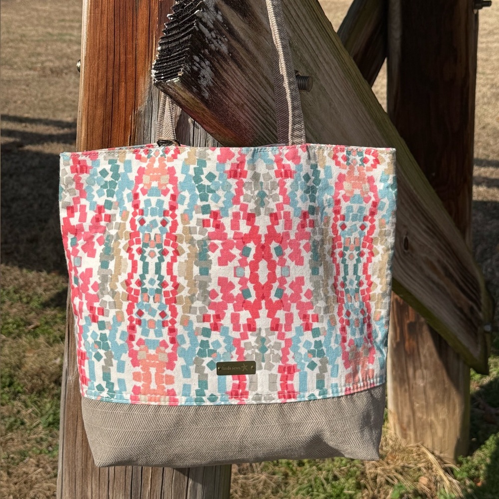 Stylish Multicolor Geometric Tote
